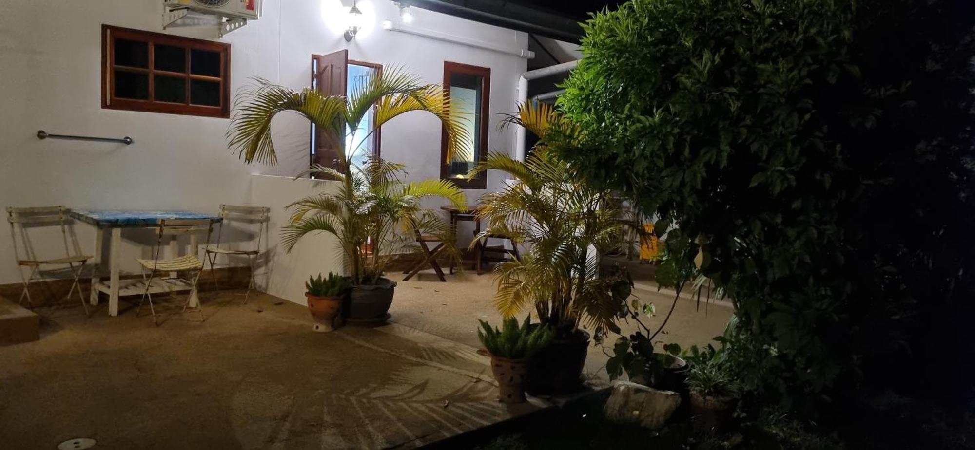 Meyers Hua Hin Hotel Exterior foto